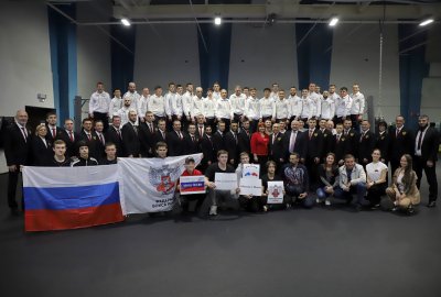 Российские боксеры с базы «Юг Спорт» в Сочи отправились сегодня в Узбекистан для участия в Чемпионате мира